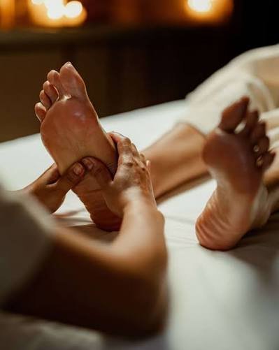 Traditional Thai Deep-Stretching Massage
